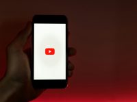 Personal Branding in Small YouTube Niches: How to Make Your Channel Memorable